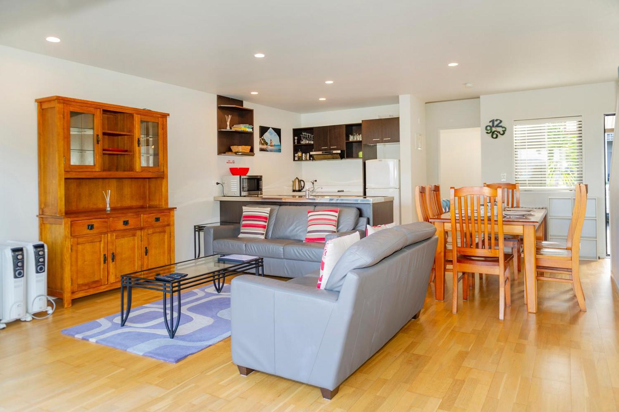 Aqua Soleil Beachfront Apartment Whitianga Extérieur photo